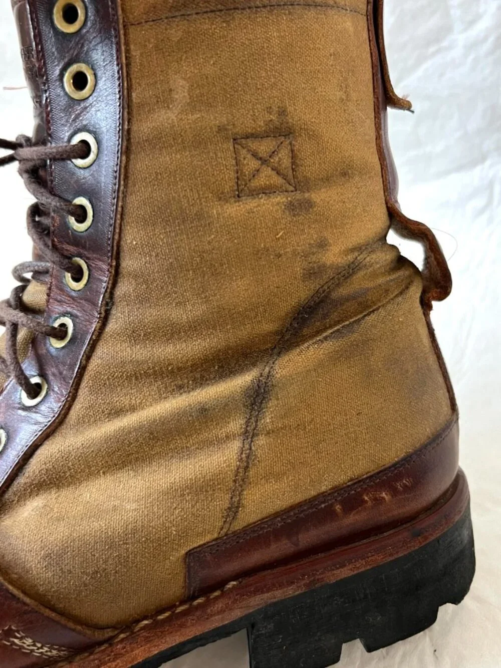 Timberland Boot Company Tackhead leather brown lace up mens 8 combat lug soles